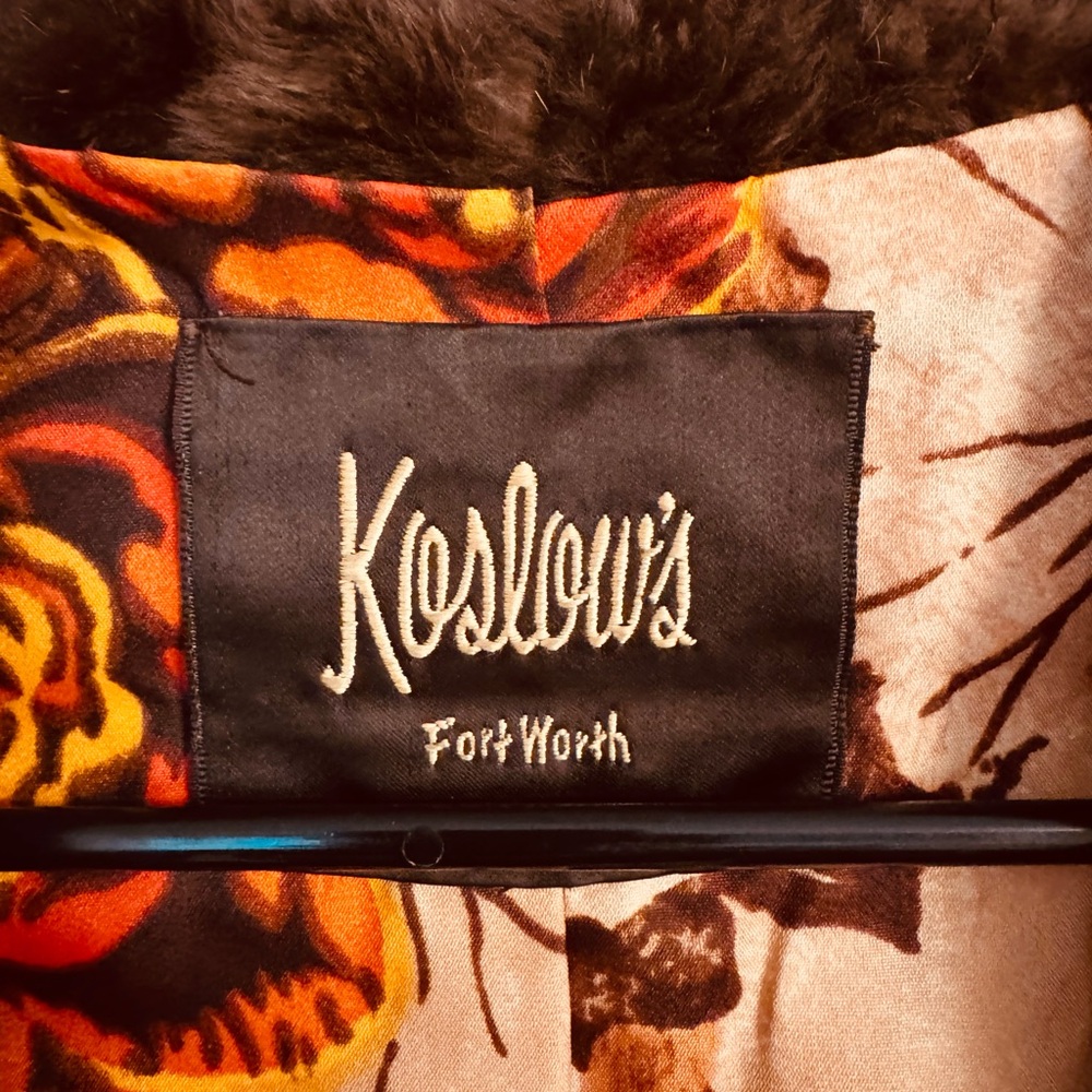 1960’s Vintage Koslow’s fur coat - Picture 7 of 16